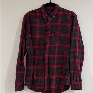 14th & Union Red and Dark Gray Plaid Shirt